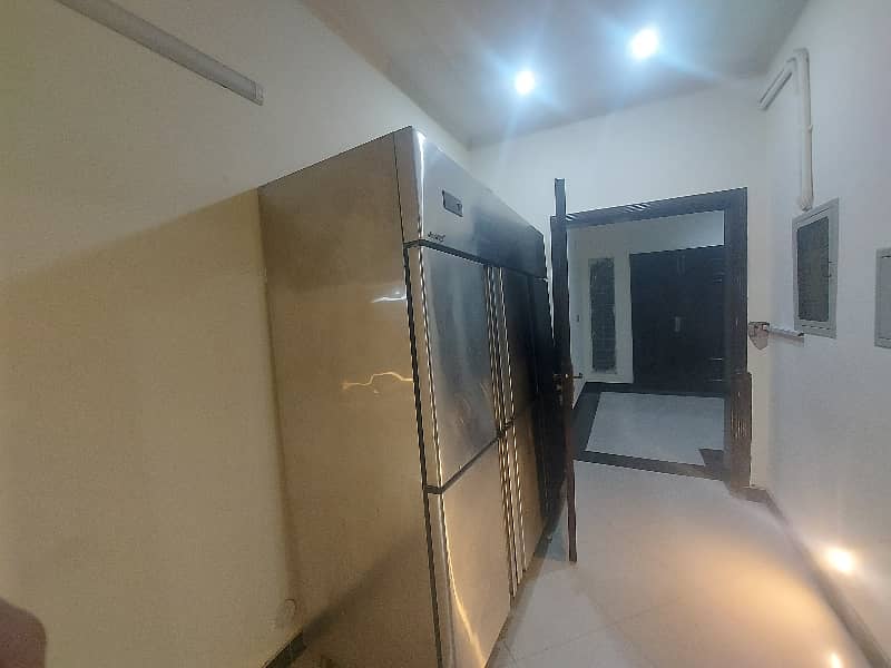 1 Kanal Lower Portion Tile Flooring With Car Porch Gas Available Fully Furnished Available For Short And Long Time 15