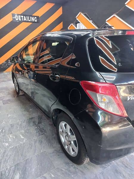 Toyota Vitz 2013 2