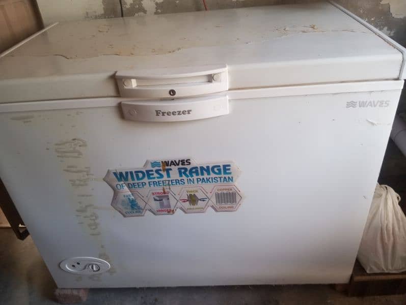 Waves Single Door Deep Freezer 0