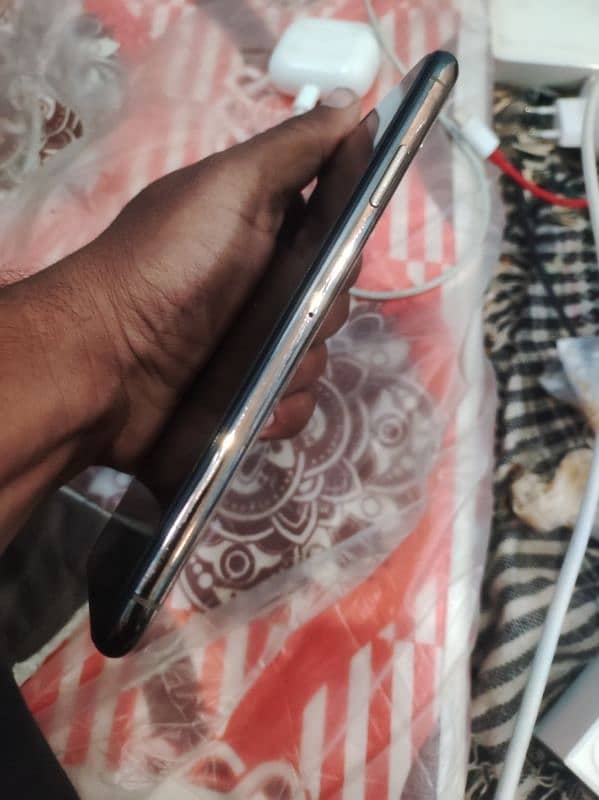 xs max 256gb pta 4