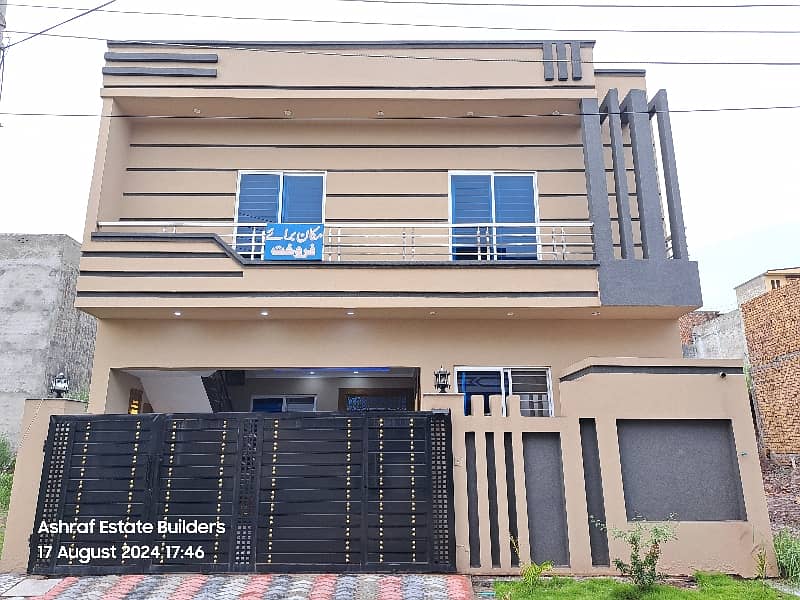 6 Marla Stylish Brand New House 1.5 Story Sector 04 1