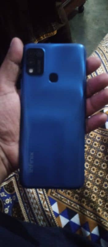 infinix hot 11 play 4gb 64gb glass break mic issue krta  urgent sale 6