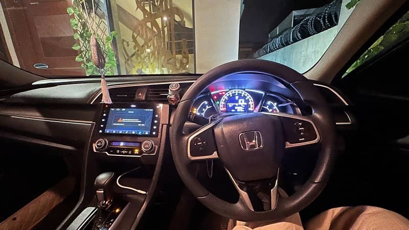 Honda Civic Oriel 2021 3