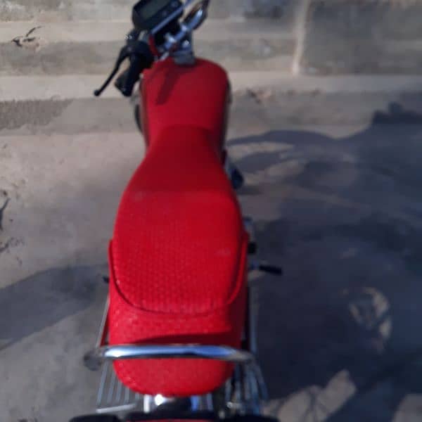 2014 model behtreen condition cd70 3