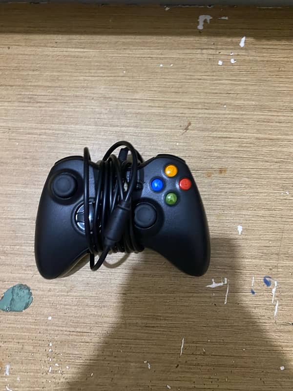 xbox 360 with one wired controller urgent sale 5