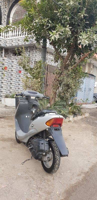 Honda Dio (cesta) imported 1