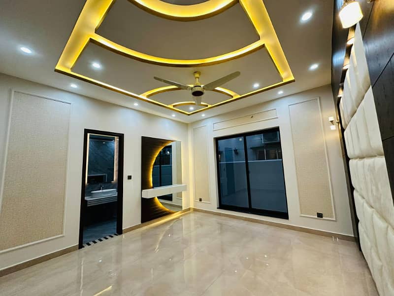 10 Marla Luxury Designer House For Sale In Bahria Town Lahore Sector C 9