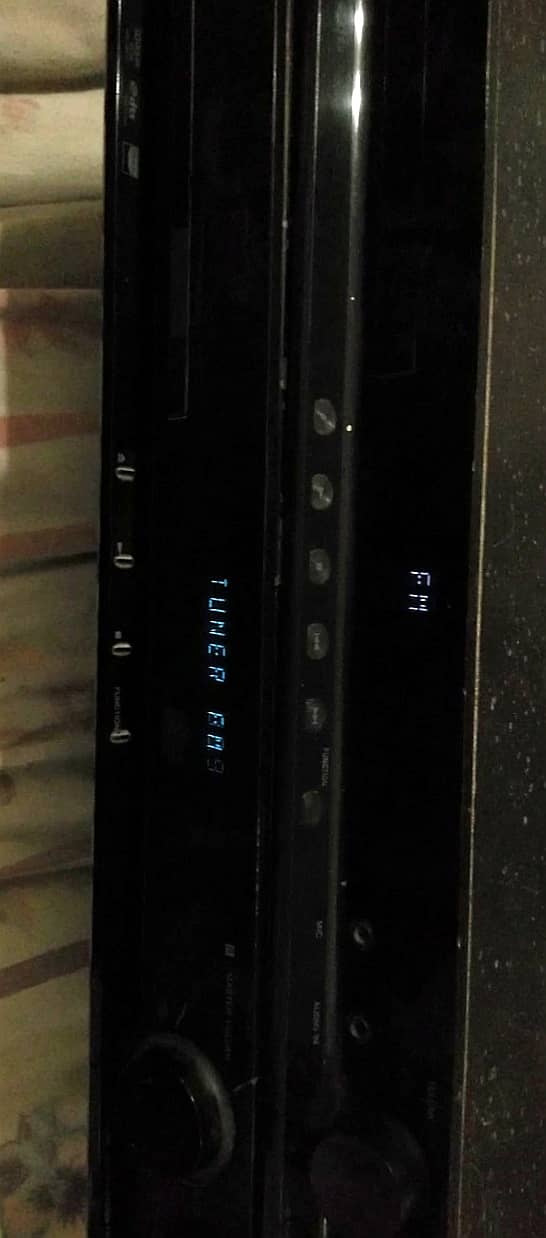 Sony Home Theaters 5.1 DZ640/DZ210 Without Speaker but in ON CONDITION 4