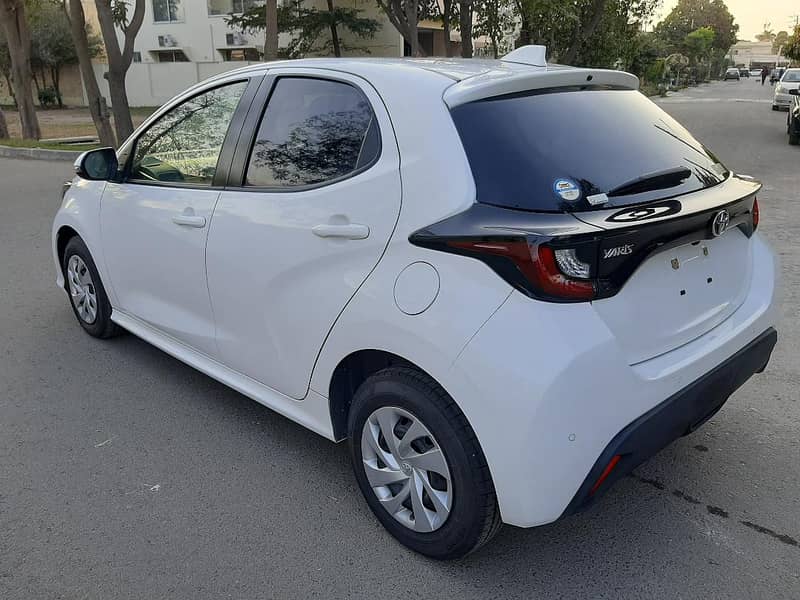 1000 CC Toyota Yaris 2021 1