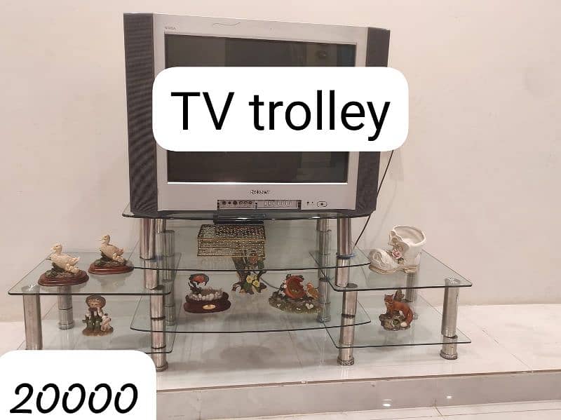 glass tv console 0