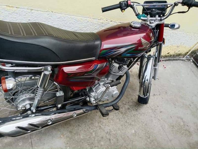 Honda 125 for sale Islamabad number smart card or File 14