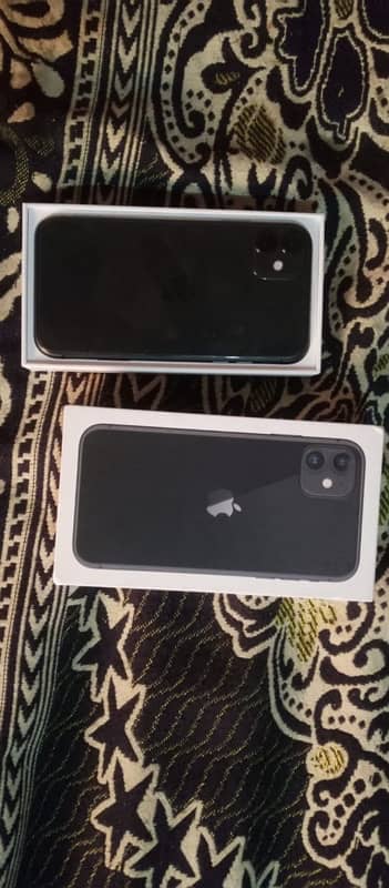 iphone 11 NON PTA 10/10 with box and original chargr best battery time 7