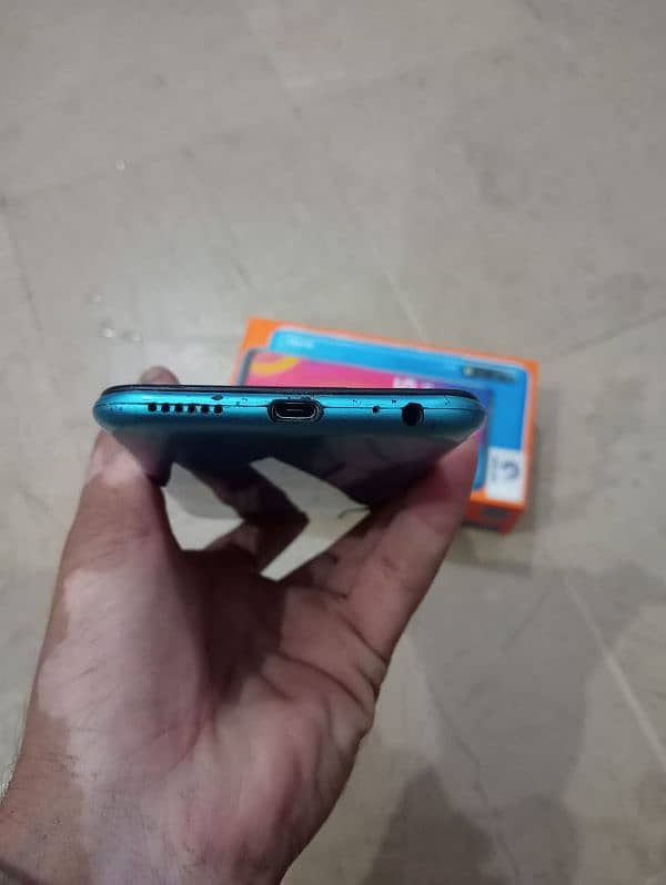 TECNO SPARK 4 7