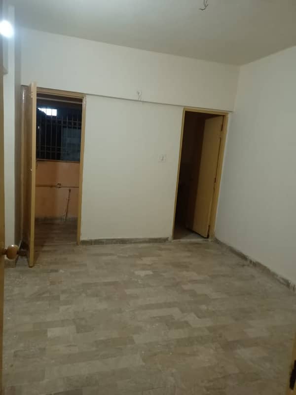 two bed dd apartment for rent in johar 3