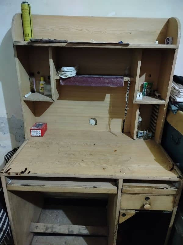 Computer Table for sale 0