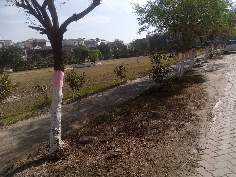 Kanal facing park plot for sale near wapda town 1