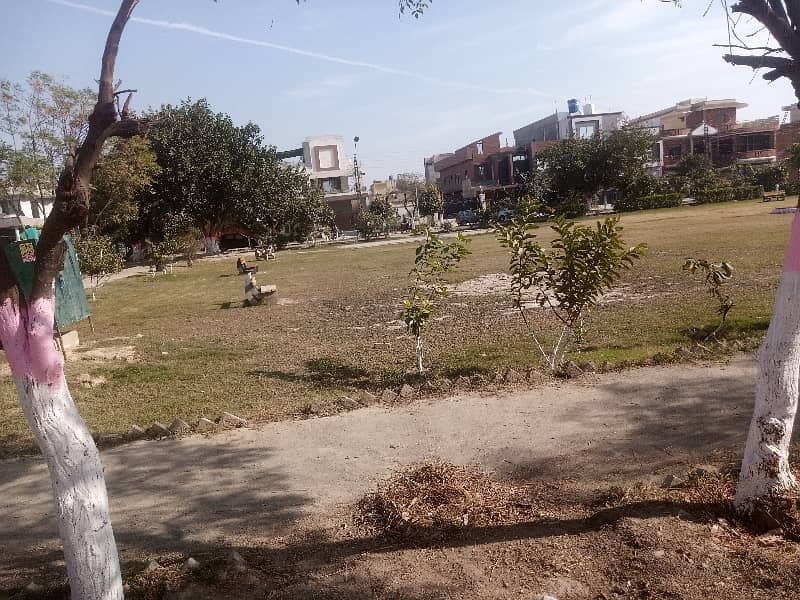 Kanal facing park plot for sale near wapda town 2