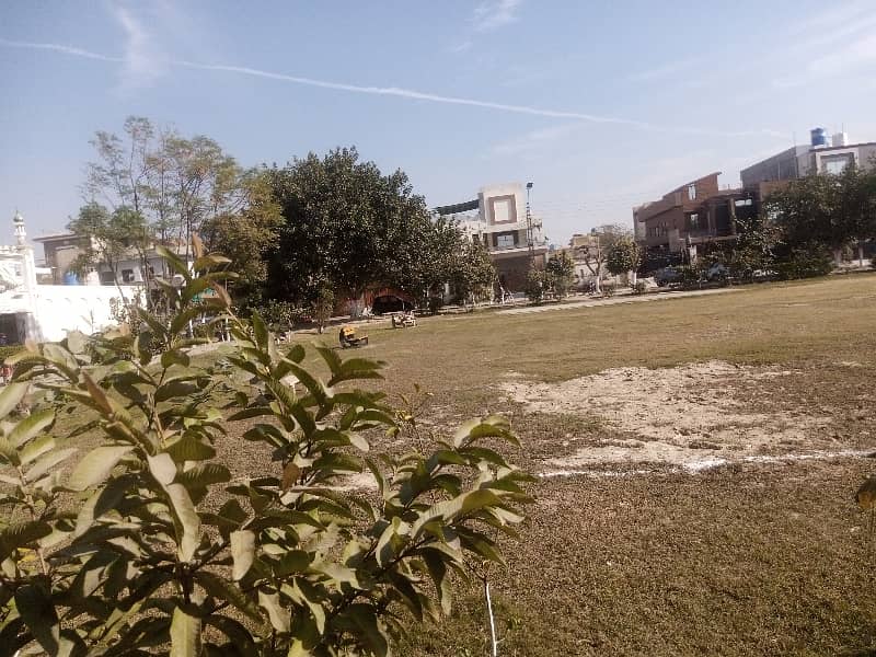 Kanal facing park plot for sale near wapda town 9