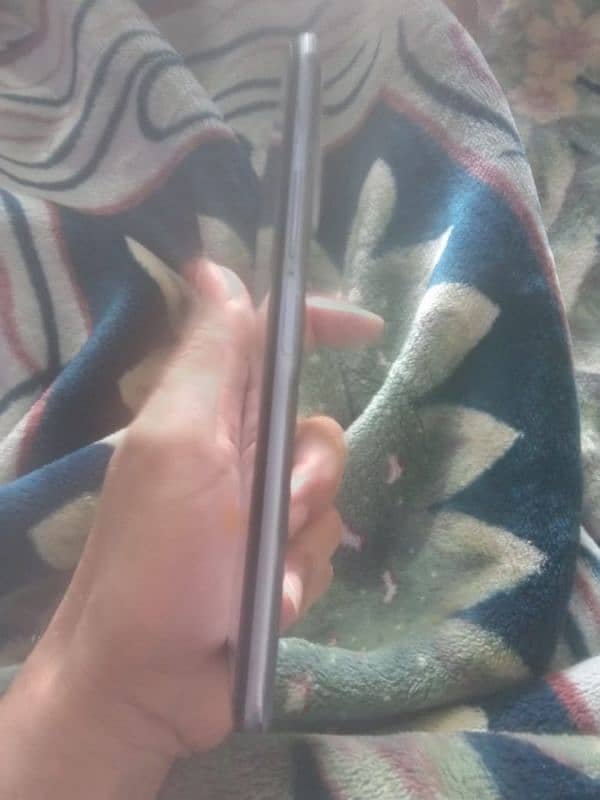 Vivo Y51s condition 10/8 4