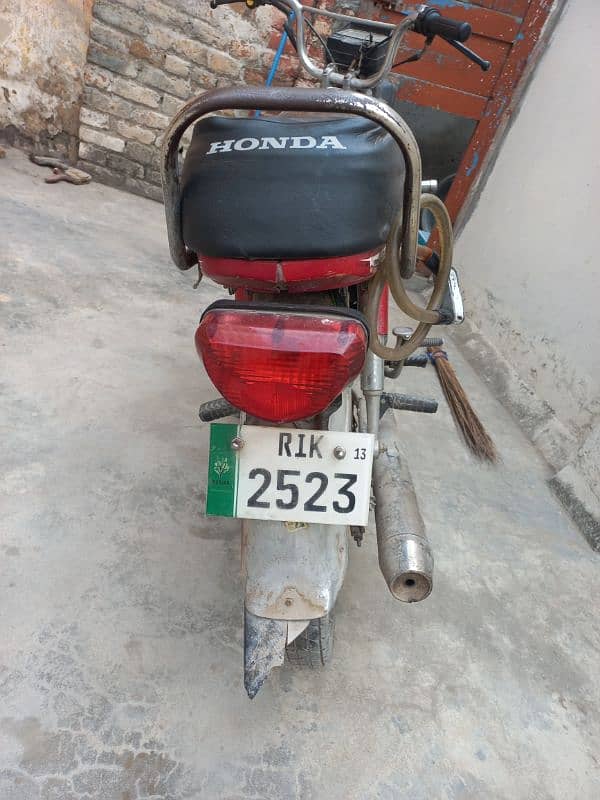 Honda CD70 2013 Model 1