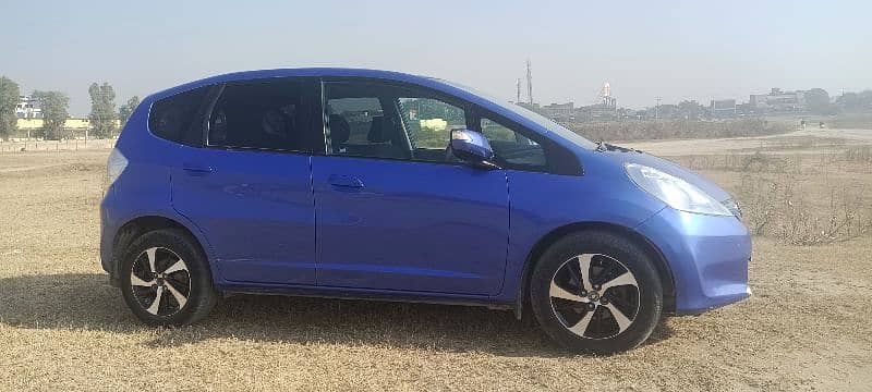 Honda Fit 2011 1