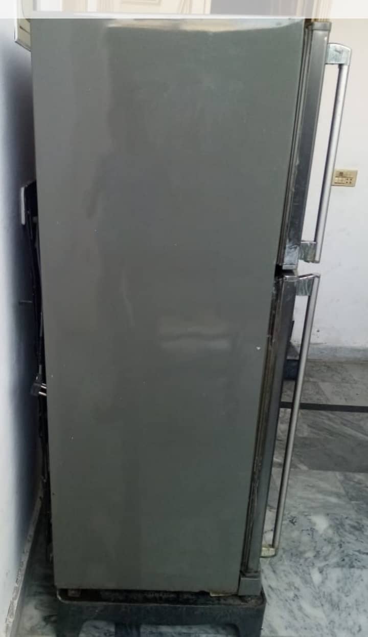 Dawlance Fridge Medium Size 5