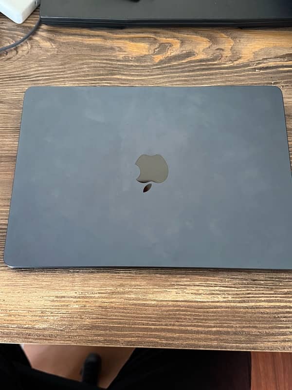 Macbook Air M2 4