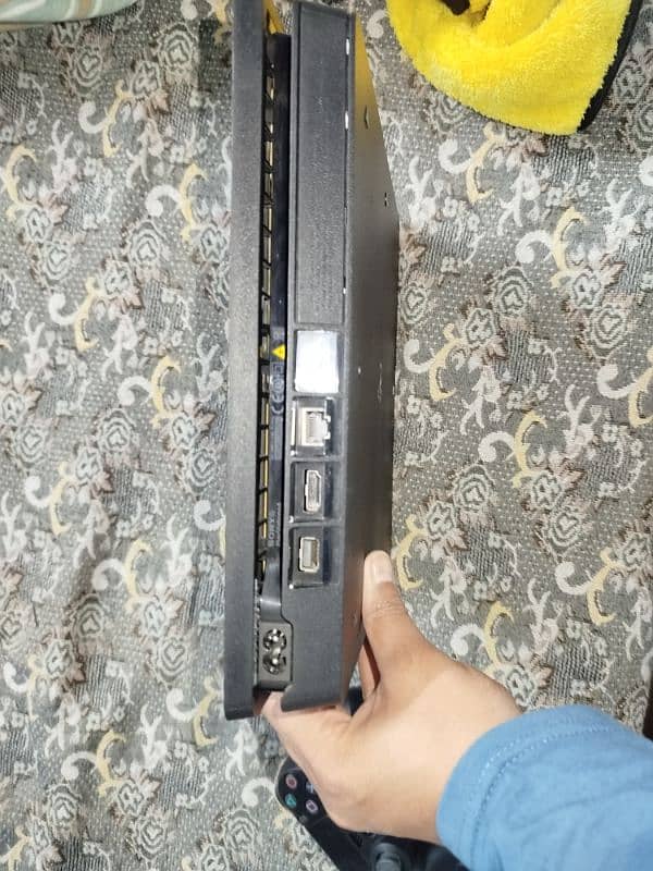 PS4 SLIM FOR SALE WITHOUT BOX (READ DESCRIPTION) 3