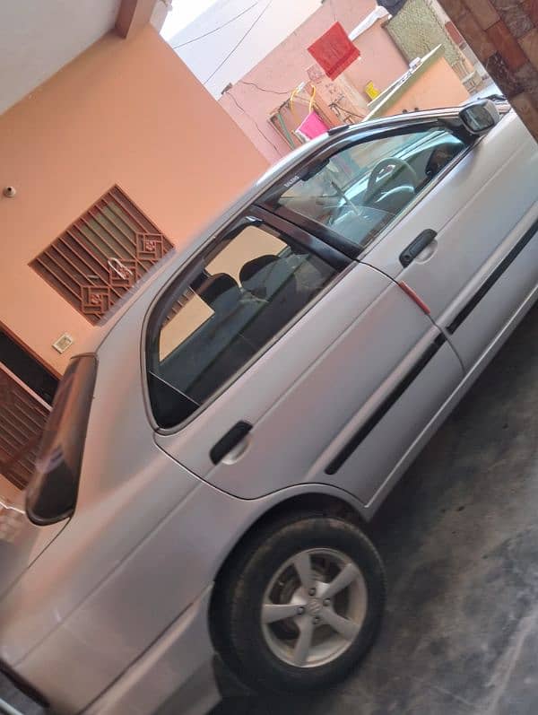 Suzuki Baleno 2005 16