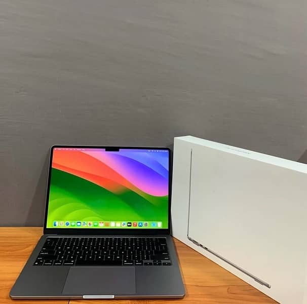 Apple MacBook Air M2 13 (14CC , 100BH) 0