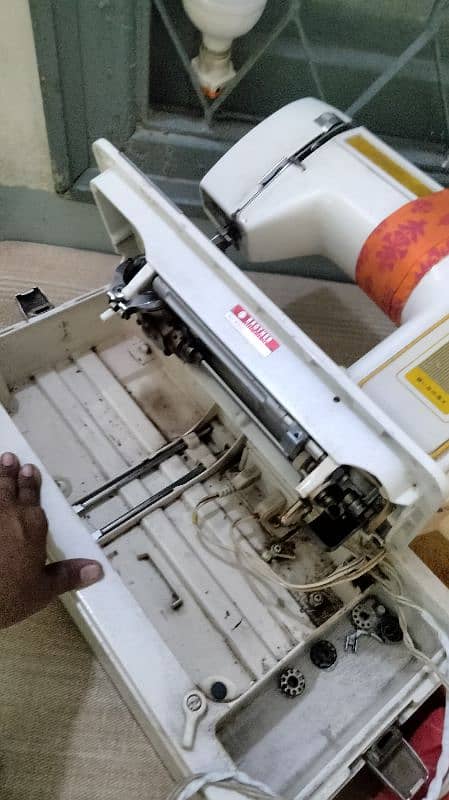 Japani sewing machine 4