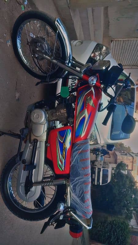 Honda125 Karachi number  all ok zada used nhi howe contact 03194725877 1