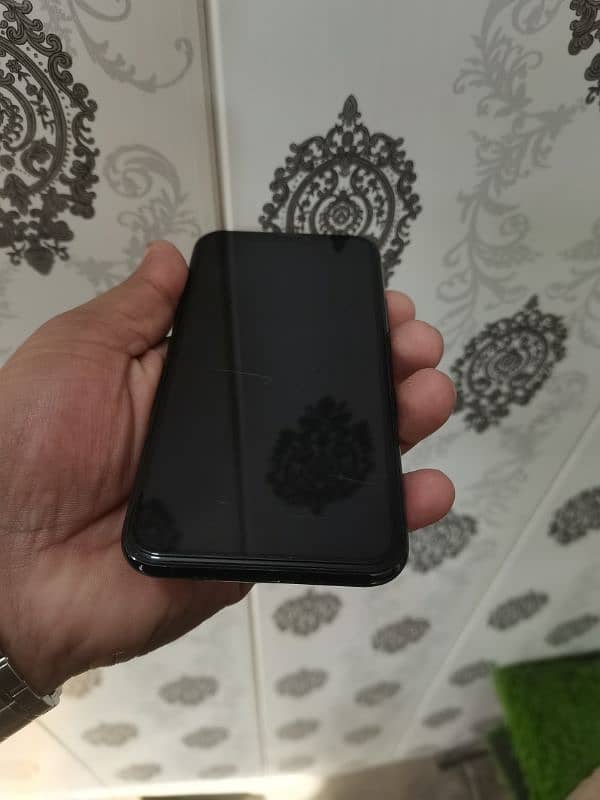 iphone 11 pro 256GB icloud 1