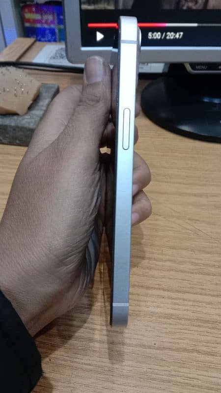 iPhone 13 Non PTA Waterpack 128GB 8