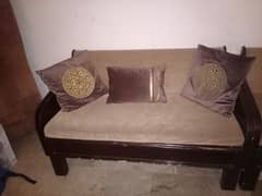 sheesham  lakri stylish small size sofa set 5 seater