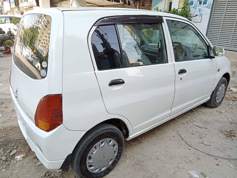 Mitsubishi Minica 2007 3