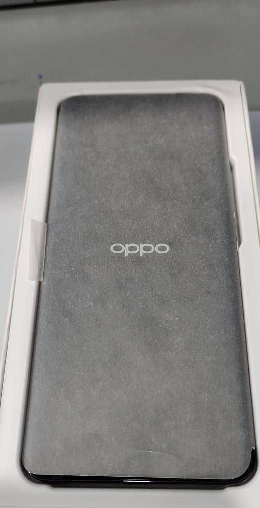 OPPO Reno 3