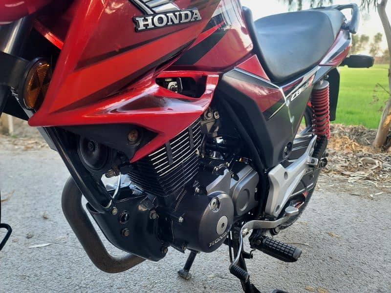 Honda CB 150F 19/20 10