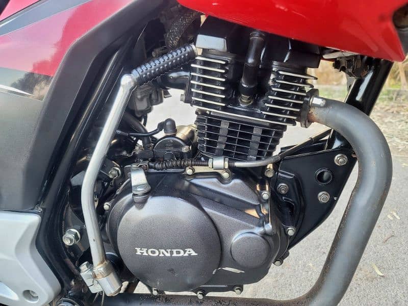 Honda CB 150F 19/20 12