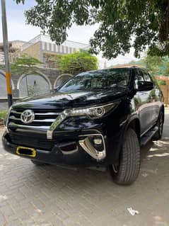 Toyota Fortuner 2.7 V 2021