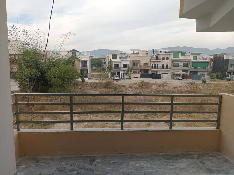 D-12/1 Newly built house (Upper Portion for rent) 2