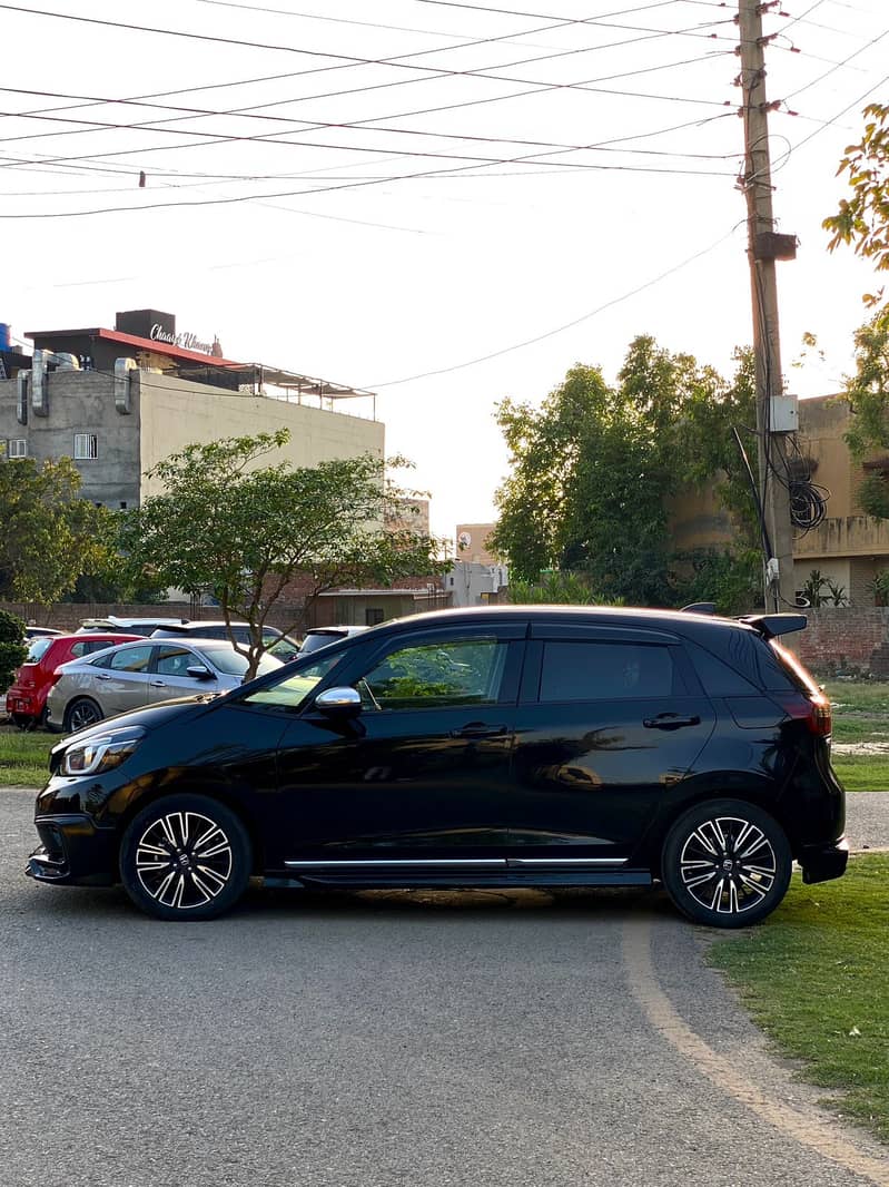 Honda Fit 2020 Bodykitted 4