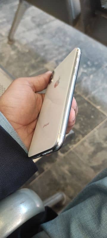 iPhone X by pass 64 gb 2