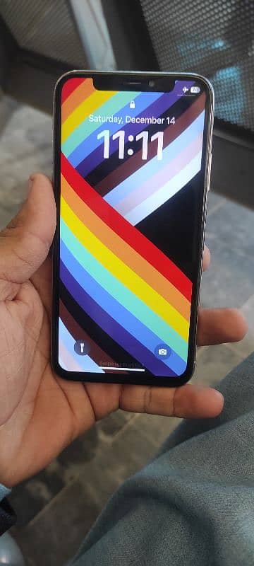 iPhone X by pass 64 gb 6