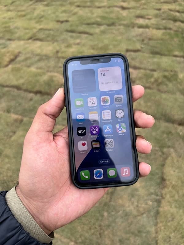 Iphone xs 64gb Non pta lush condition 0