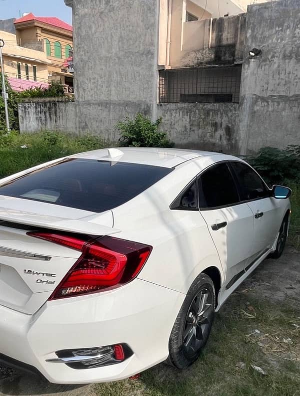 Honda Civic VTi Oriel Prosmatec 2019 1