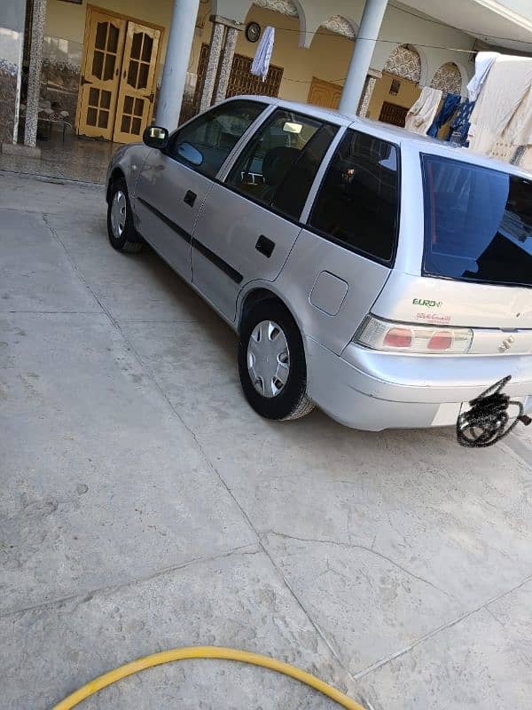 Suzuki Cultus VXR 2014 1