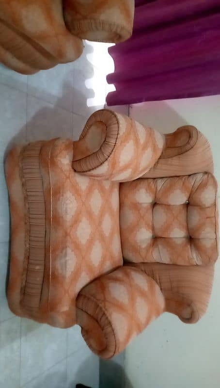 Used sofa for sell 4