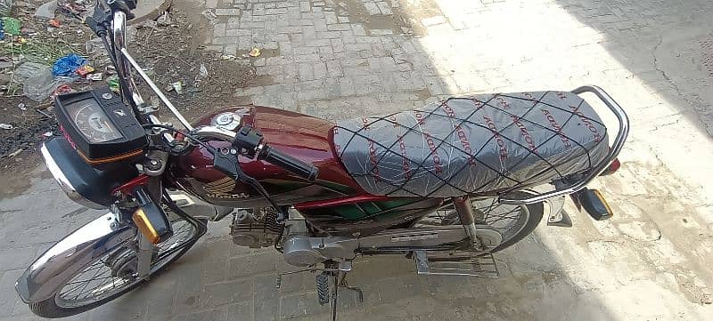 Honda Cd70 all documents available good condition 0