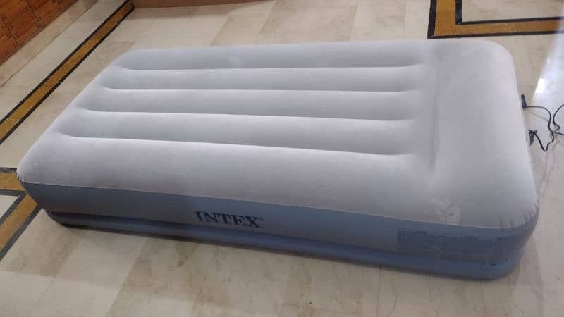 intex air bed 2